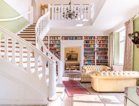 Individually decorated, individually furnished, free WiFi