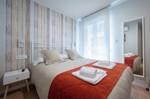 Basic Double or Twin Room | Premium bedding, laptop workspace, soundproofing, free WiFi