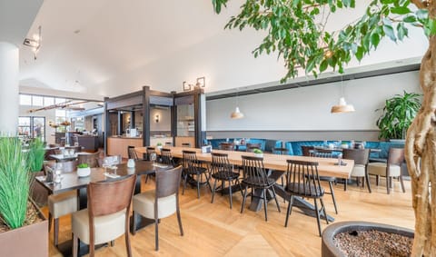 House | Dining