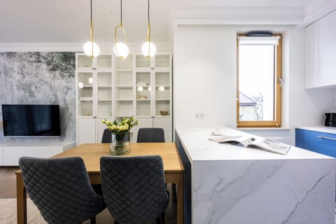Exclusive Apartment | Living area | 42-inch Smart TV with digital channels