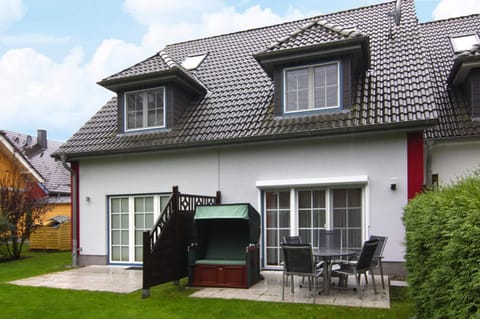 House | Exterior