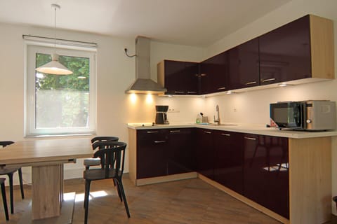House | Private kitchen | Electric kettle, toaster