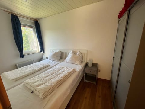 Bungalow | 3 bedrooms, individually furnished