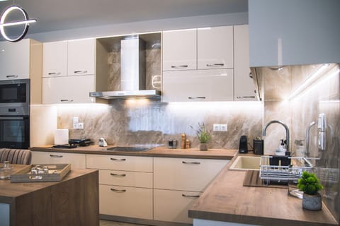 Apartment | 3 bedrooms, desk, soundproofing