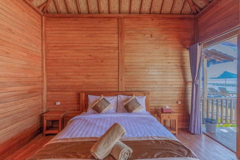 Deluxe Double Room | Free WiFi, bed sheets