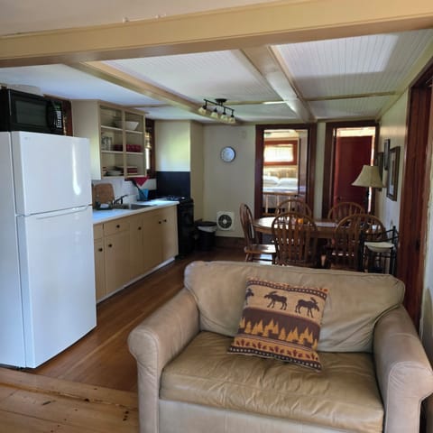 Cabin | Free WiFi, bed sheets