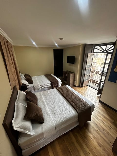 Deluxe Double Room, Balcony, City View | WiFi (free)