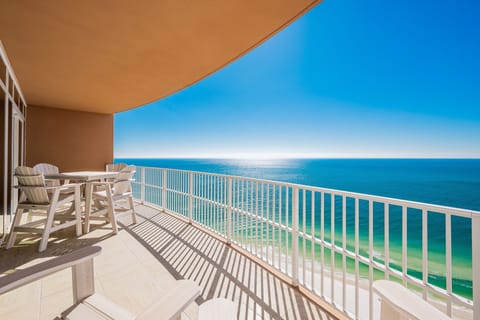 Condo, 4 Bedrooms | Outdoor dining