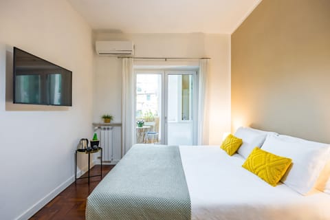 Triple Room, Balcony | Soundproofing, free WiFi