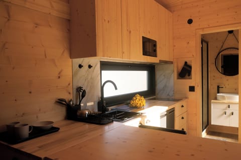 Comfort Cabin | Free WiFi