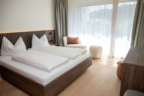 Superior Double Room, Balcony | Soundproofing, free WiFi