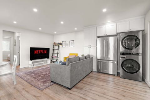 Apartment | 2 bedrooms, Internet