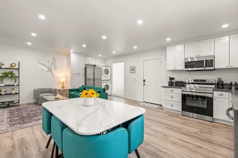 Apartment | 2 bedrooms, Internet