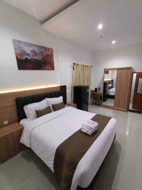 Deluxe Double Room | Desk, free WiFi