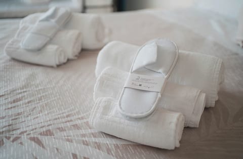 Royal Double or Twin Room, Sea View | Room amenity