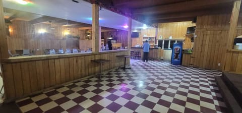 Sports bar