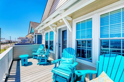 House, 4 Bedrooms | Property grounds