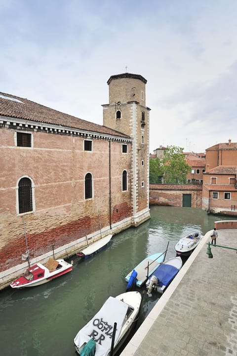 House | 2 bedrooms