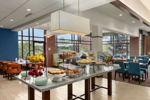 Breakfast and dinner served, American cuisine