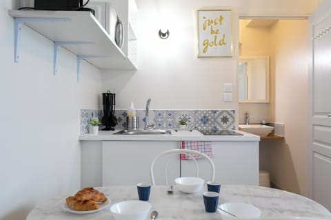 Apartment | Private kitchen