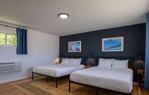 Studio, 2 Queen Beds | Individually decorated, individually furnished, blackout drapes