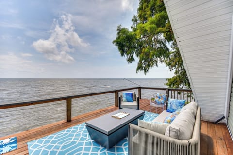 House (2 Bedrooms) | Front of property