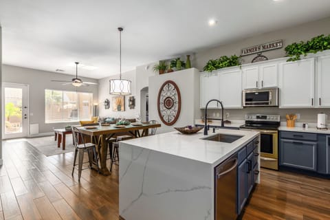 House, Multiple Beds, Pool Access, City View (Harrison Chandler) | Private kitchen | Coffee/tea maker