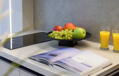 Luxury Suite, Non Smoking, Kitchen | Private kitchen | Mini-fridge, microwave, stovetop, espresso maker