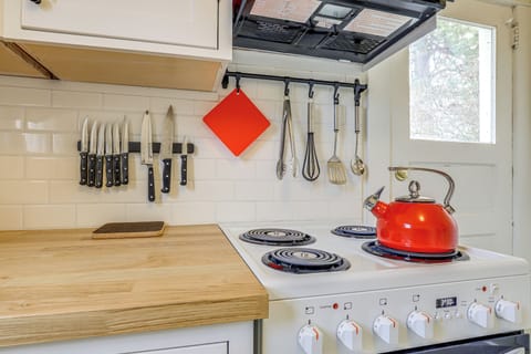 Cottage (2 Bedrooms) | Interior