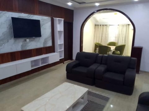 Apartment | Living area | TV