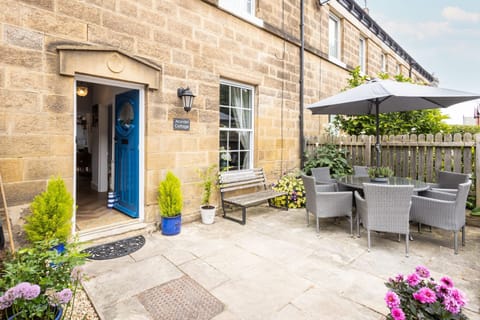 House | 3 bedrooms, iron/ironing board