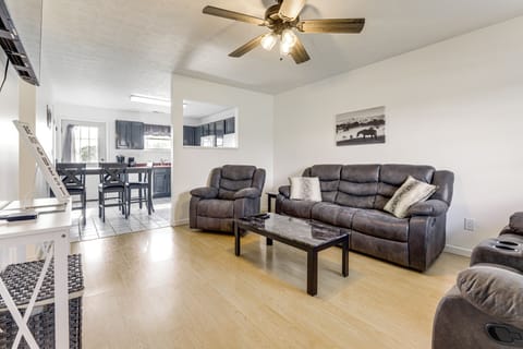 House (2 Bedrooms) | Interior