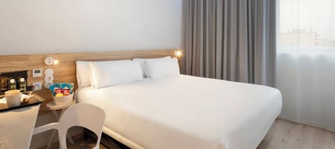 Superior Double Room | In-room safe, desk, laptop workspace, free WiFi
