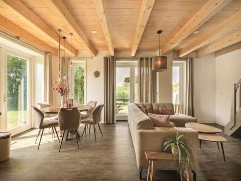 Apartment | Living room