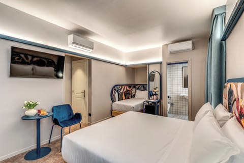 Classic Triple Room | Free WiFi, bed sheets