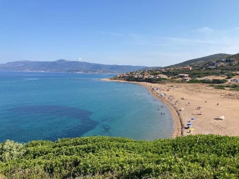 Apartment, 2 Bedrooms, Terrace, Garden View | Beach