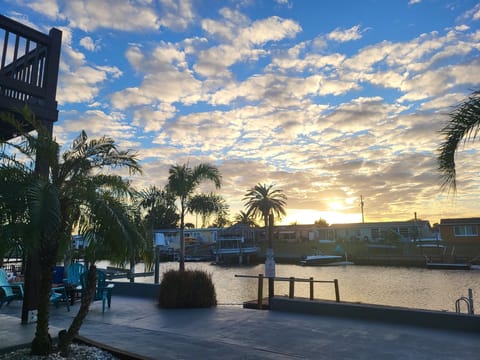 Townhome, 2 Bedrooms, Kitchen, Lake View | Terrace/patio