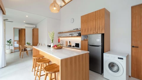 Villa, Pool View | Private kitchen | Fridge, microwave, stovetop, cookware/dishes/utensils