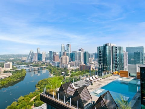 Condo, 1 King Bed with Sofa bed, City View | City view