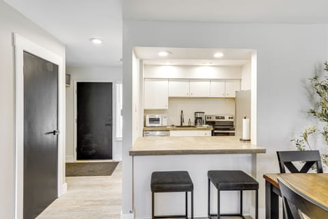 Apartment (1 Bedroom) | Interior