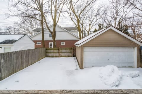 House | 3 bedrooms, Internet