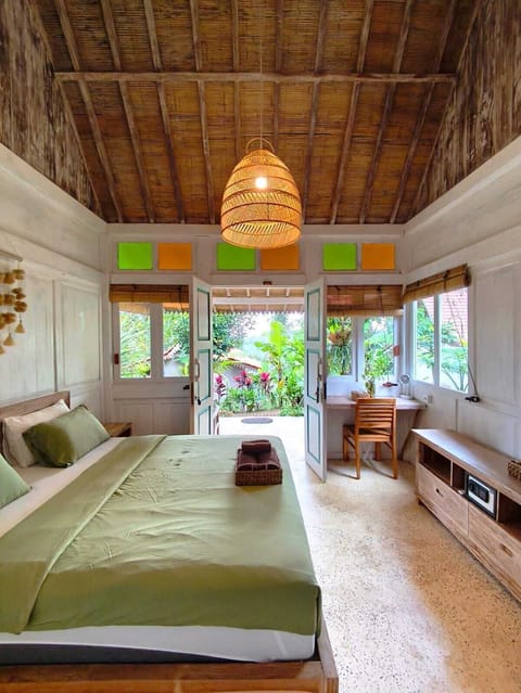 Double Room, Garden View | In-room safe, desk, laptop workspace, free WiFi