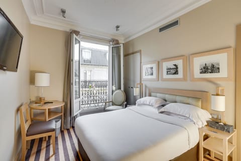 Classic Double Room | Premium bedding, pillowtop beds, minibar, in-room safe