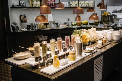 Daily buffet breakfast for a fee