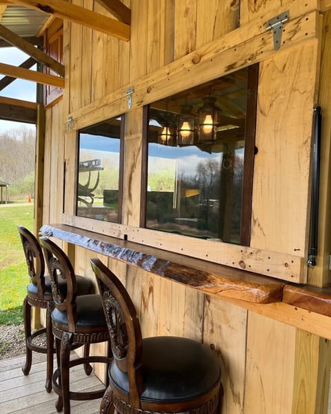 Superior Cabin, 1 Bedroom | Private kitchen | Electric kettle