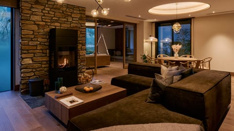 Luxury Villa, Garden View | Living area