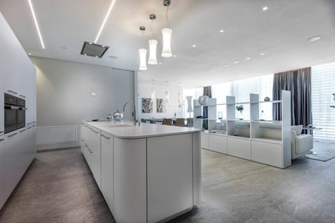 Landmark II | Living area | Smart TV, heated floors