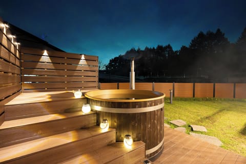 Jacuzzi House | Premium bedding, memory foam beds, blackout drapes, soundproofing