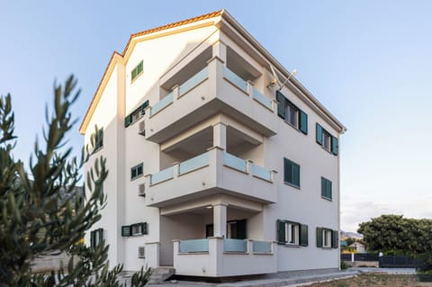 Apartment | Exterior