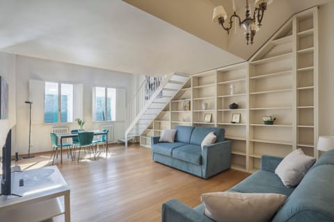 Classic Apartment | Living area | Flat-screen TV